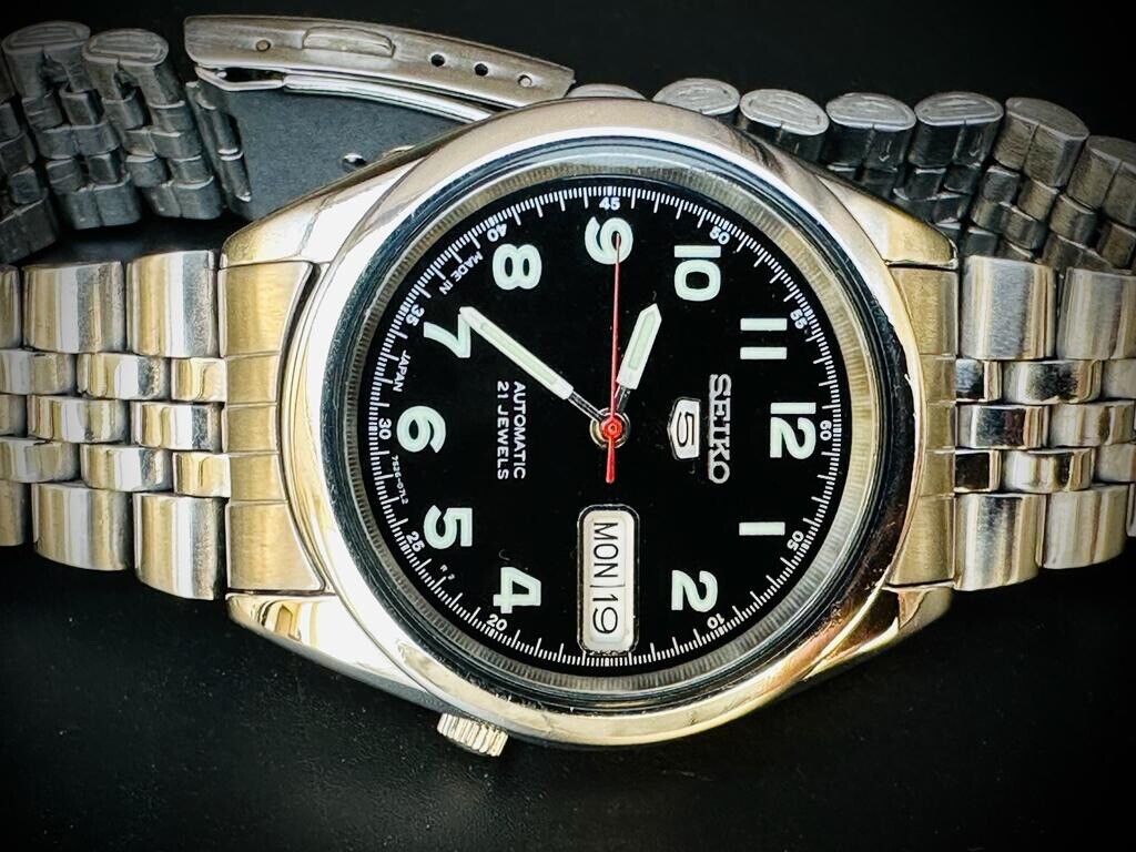 Seiko 5 Automatic Black Dial 21 Jewels 38mm Ref:7s26/00x0 Made In Japan