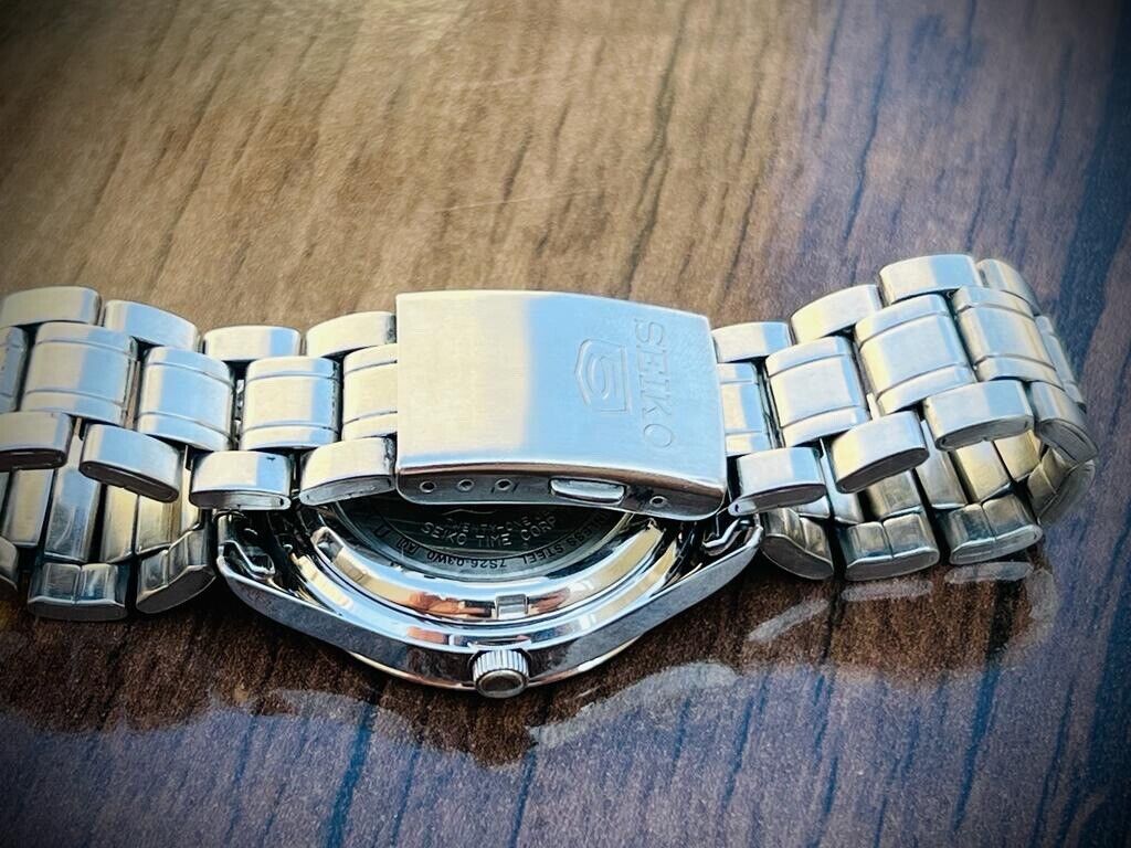 Seiko 5 Automatic Black Dial 21 Jewels 7S26-03W0 37mm Men’s Watch, Japan Made