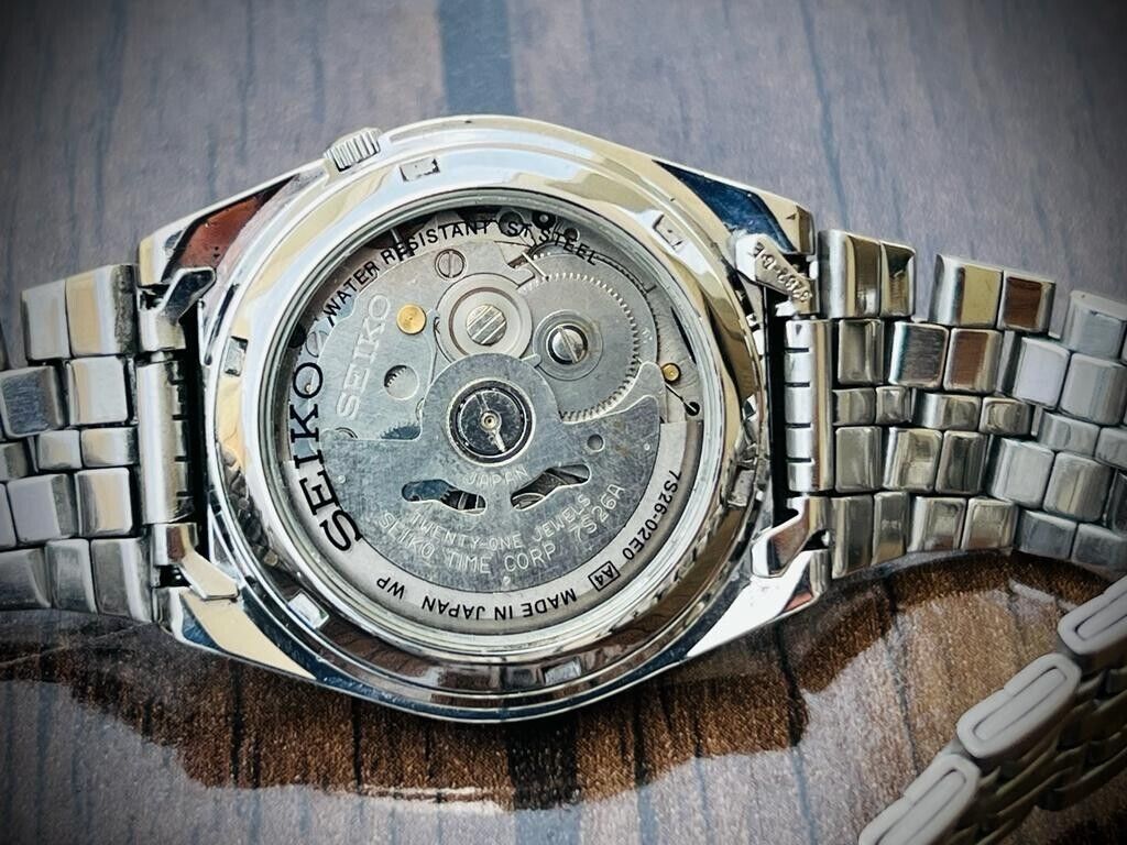 Seiko 5 Automatic Blue Racer Dial 21 Jewels 37mm Ref:7S26-02E0 Made In Japan