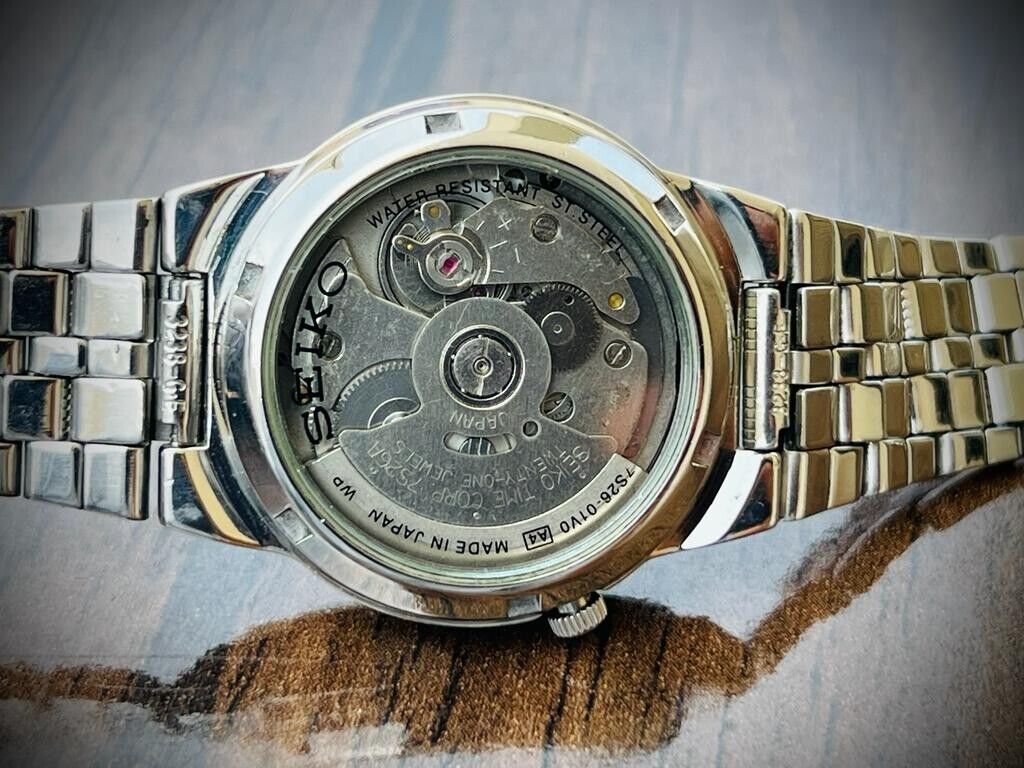 Seiko 5 Automatic Clean Dial 21 Jewels 35mm 7S26-01V0 Made In Japan