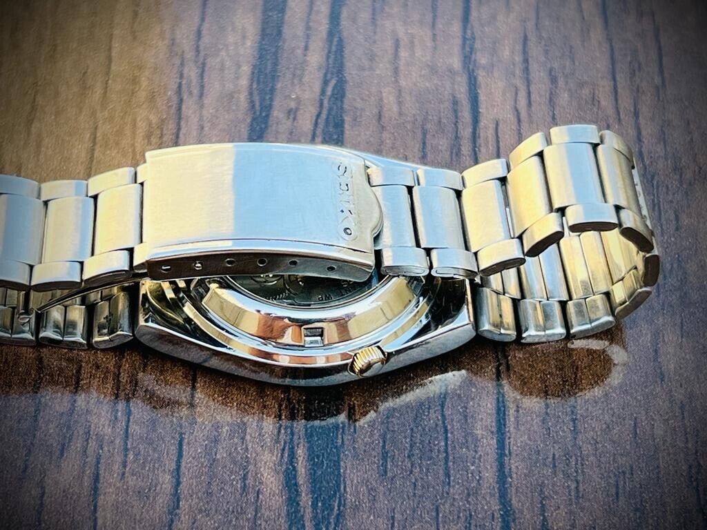 Seiko 5 Automatic Gold Dial 21 Jewels, 7S26-0530 36mm Men’s Watch, Japan made - Grab A Watch Co