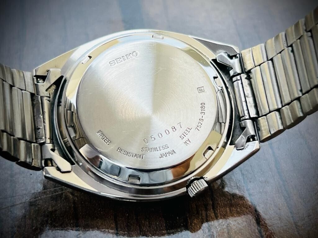 Seiko 5 Automatic Grey Dial 21 Jewels 37mm Ref:7S26-3180 Made In Japan - Grab A Watch Co
