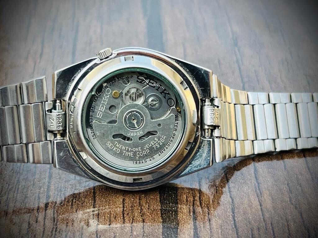Seiko 5 Automatic Railway Radium Dial 21 Jewels 7S26 0530, 36mm Gents Watch - Grab A Watch Co