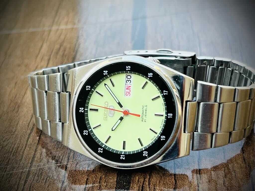 Seiko 5 Automatic Railway Radium Dial 21 Jewels 7S26 0530, 36mm Gents Watch - Grab A Watch Co