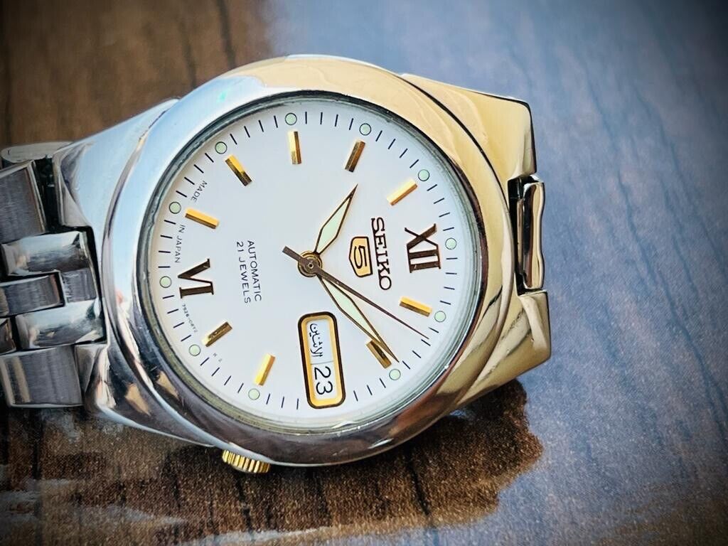 Seiko 5 Automatic White Dial 21 Jewels 35mm 7s26 02v0 Japan Made Gents Watch - Grab A Watch Co