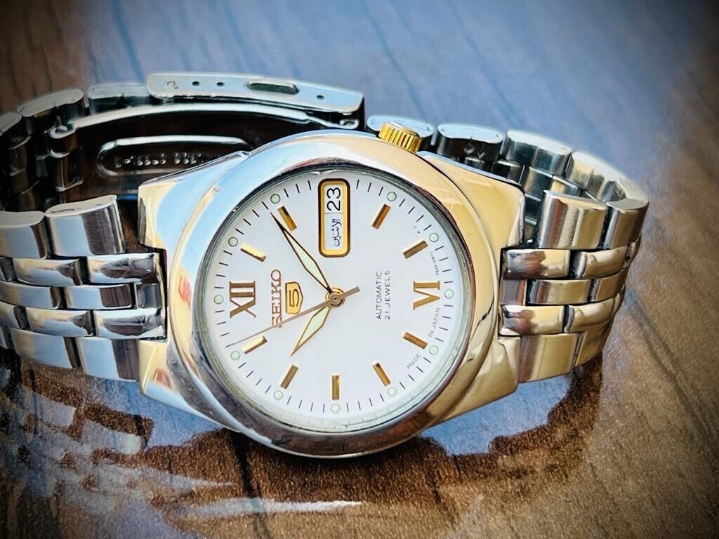 Seiko 5 Automatic White Dial 21 Jewels 35mm 7s26 02v0 Japan Made Gents Watch - Grab A Watch Co