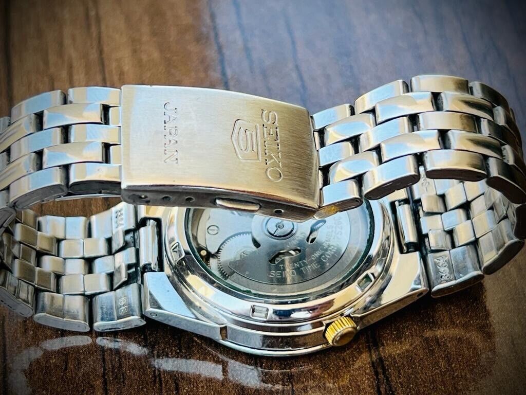Seiko 5 Automatic White Dial 21 Jewels 35mm 7s26 02v0 Japan Made Gents Watch - Grab A Watch Co