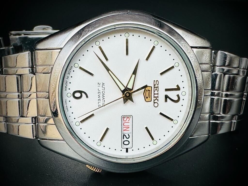 Seiko 5 Automatic white dial 21 Jewels 38mm Ref 7s26/03B0 Made in Japan - Grab A Watch Co