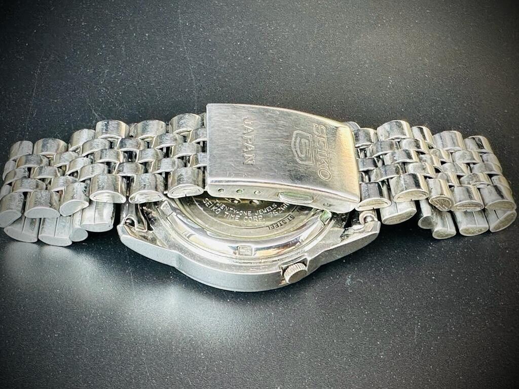Seiko 5 Automatic White Racer Dial 21 Jewels 38mm Ref:7s26/02w0 Made In Japan