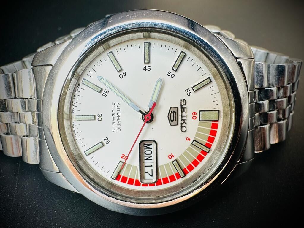 Seiko 5 Automatic White Racer Dial 21 Jewels 38mm Ref:7s26/02w0 Made In Japan