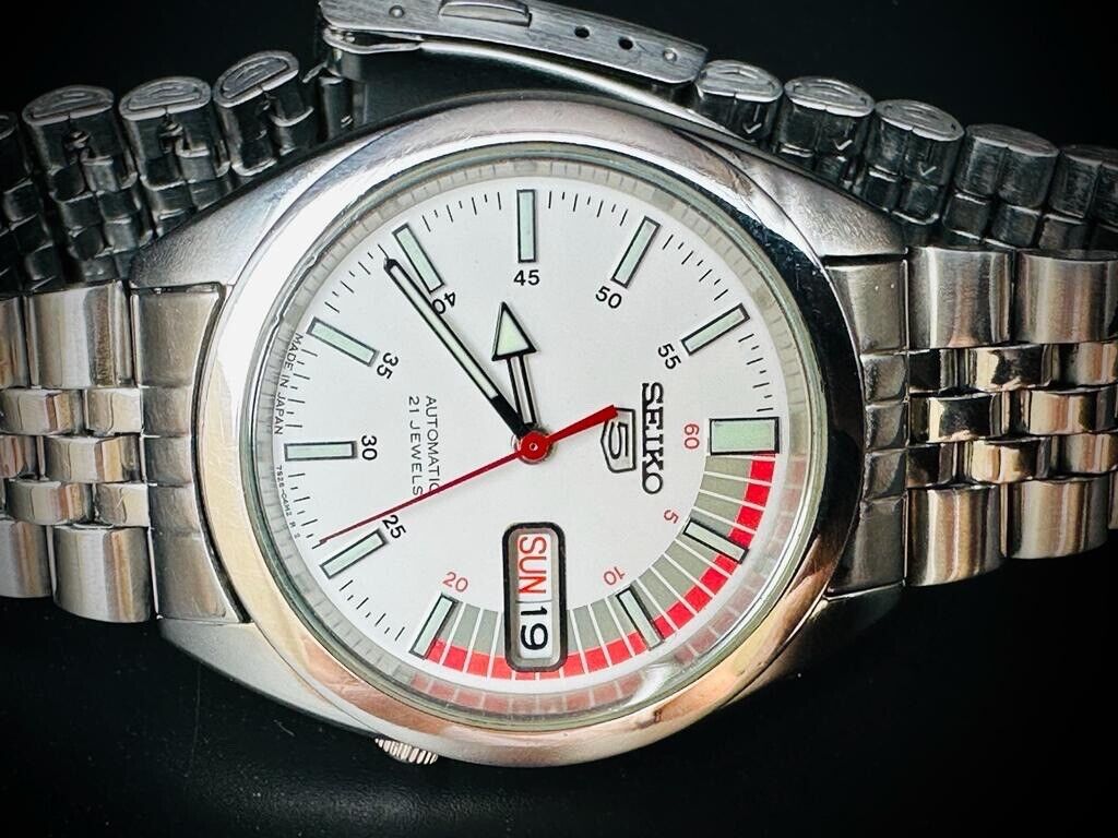 Seiko 5 Automatic White Racer Dial 21 Jewels 7s26 00x0 Made in Japan 38mm - Grab A Watch Co