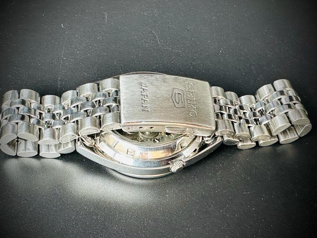Seiko 5 Automatic White Racer Dial 21 Jewels 7s26 00x0 Made in Japan 38mm - Grab A Watch Co