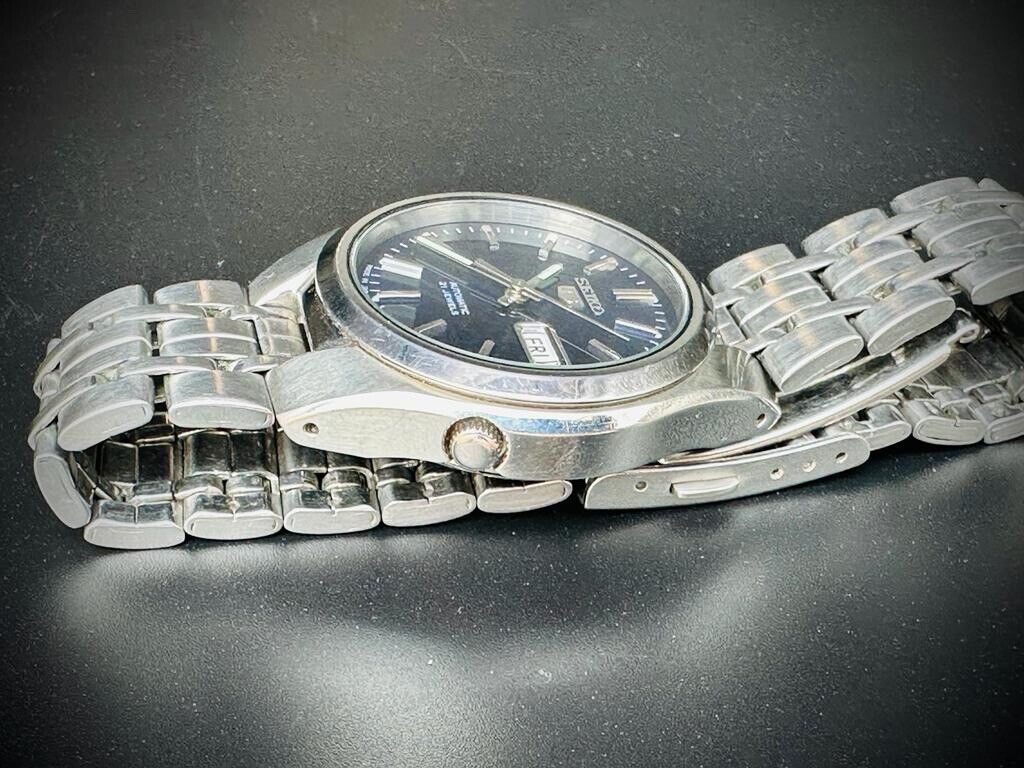 Seiko 5 Blue dial 21 Jewels Automatic Mens Watch 7s26 01R0 38mm Made In Japan