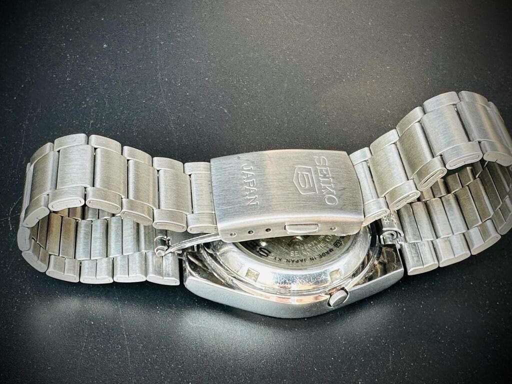 Seiko 5 Green Radium Dial 21 Jewels Automatic 36mm Ref:7s26/00x0 Made in Japan