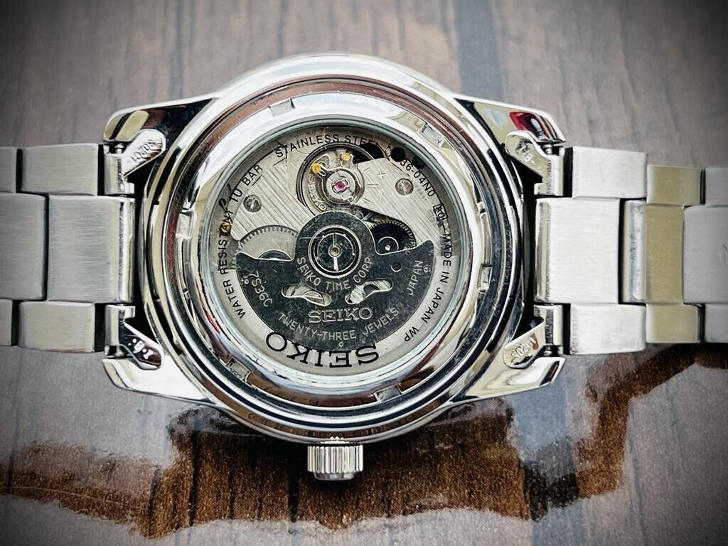 Seiko 5 Sports 100m 7S36-04N0 Black Dial, Automatic Gents Watch Genuine 41mm