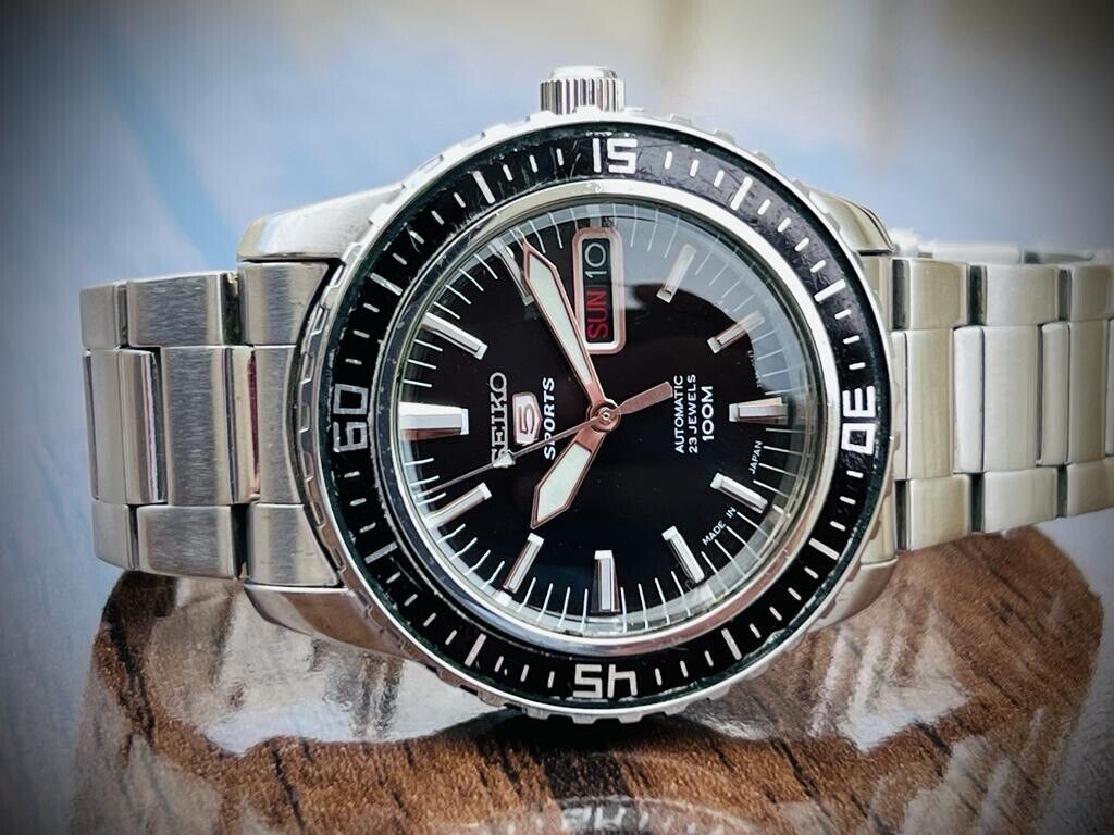 Seiko 5 Sports 100m 7S36-04N0 Black Dial, Automatic Gents Watch Genuine 41mm