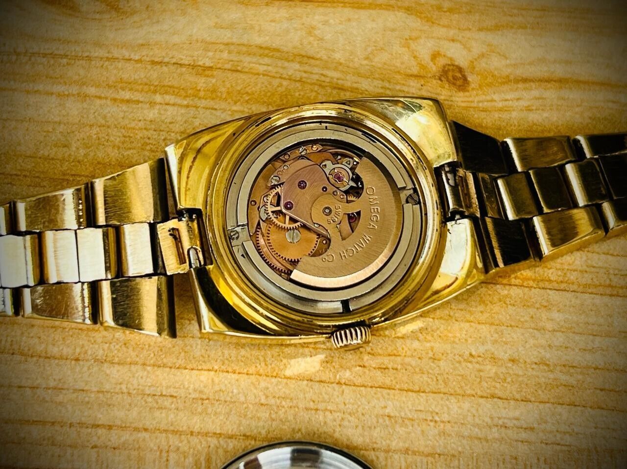 Serviced Vintage OMEGA Geneve Automatic Ref. 566.0075 Cal. 684 Ladies, Perfect - Grab A Watch Co