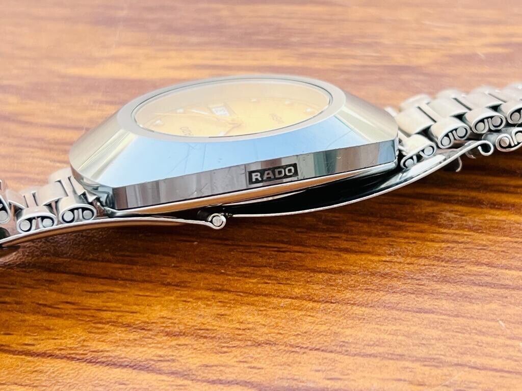 Vintage Beautiful Rado Diastar Quartz Tungsten Swiss Made Mens Watch 35mm - Grab A Watch Co