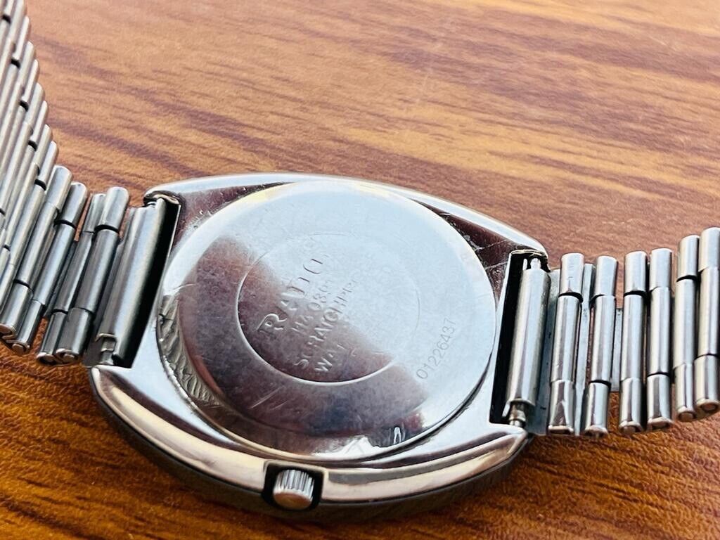 Vintage Beautiful Rado Diastar Quartz Tungsten Swiss Made Mens Watch 35mm - Grab A Watch Co