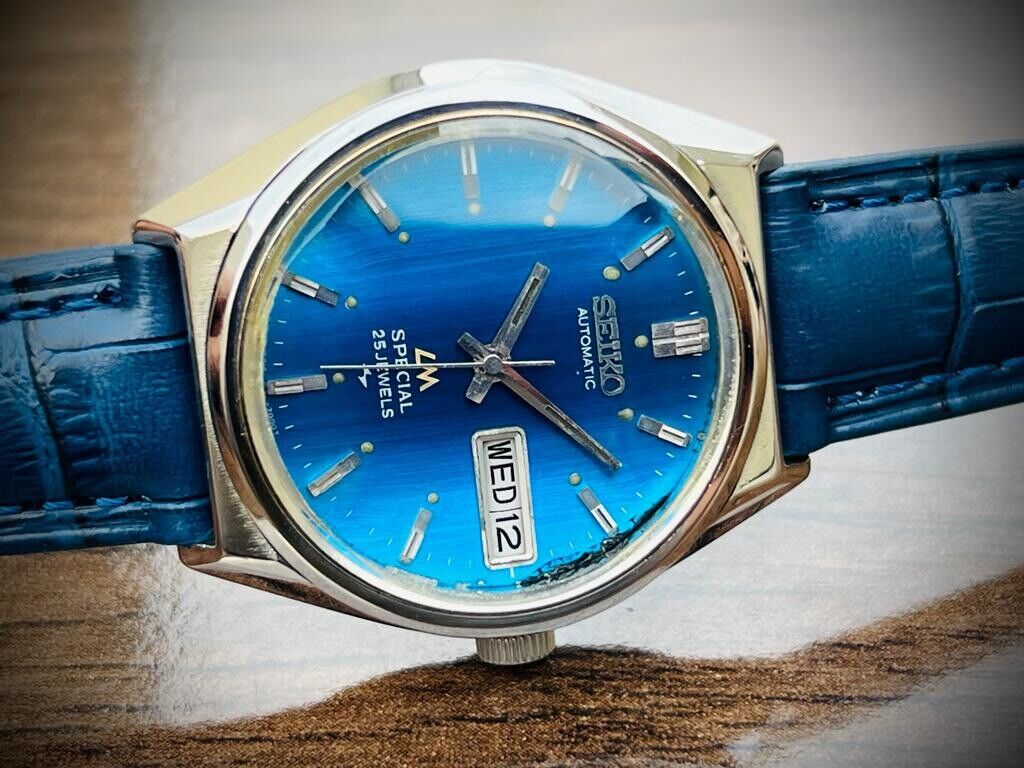 Vintage Beautiful Seiko LM Special 25 Jewels Blue Dial Automatic 5216-7000 Mens