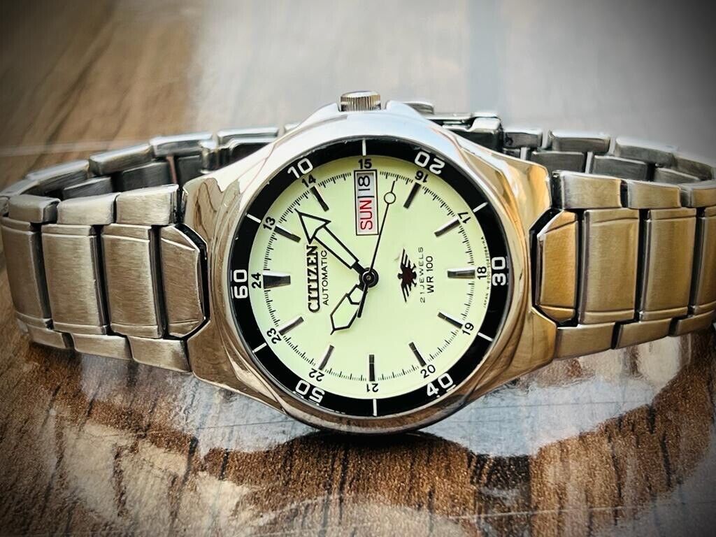 Vintage Citizen Automatic 21 Jewels WR100 Radium dial 611168 Japan 38mm