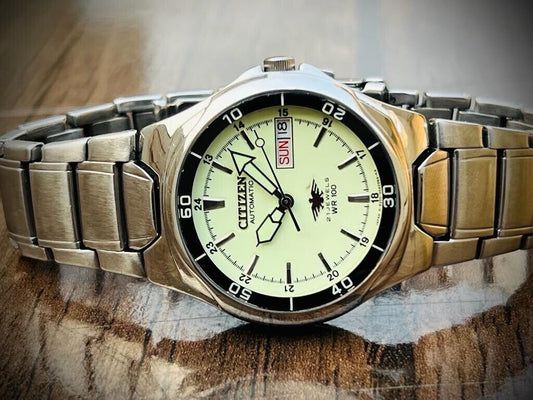 Vintage Citizen Automatic 21 Jewels WR100 Radium dial 611168 Japan 38mm