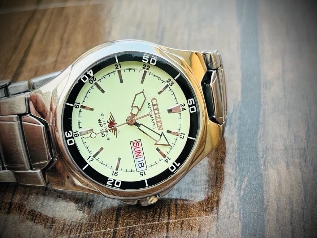 Vintage Citizen Automatic 21 Jewels WR100 Radium dial 611168 Japan 38mm