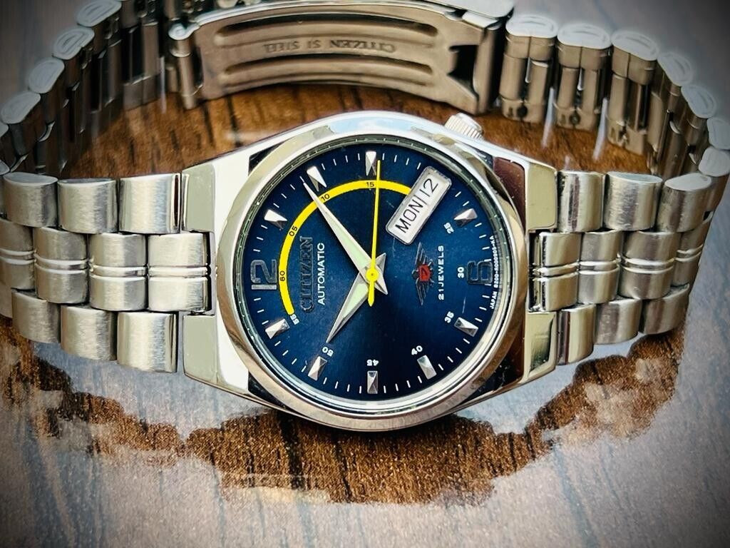 Vintage Citizen Automatic Blue Racer Dial Mens Watch ,Japan Made - Grab A Watch Co