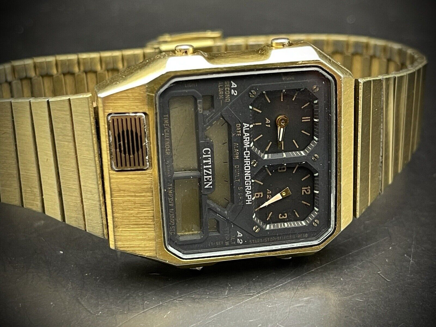 Vintage Citizen Digital Chronograpgh Alarm Gents Watch, Japan made - Grab A Watch Co