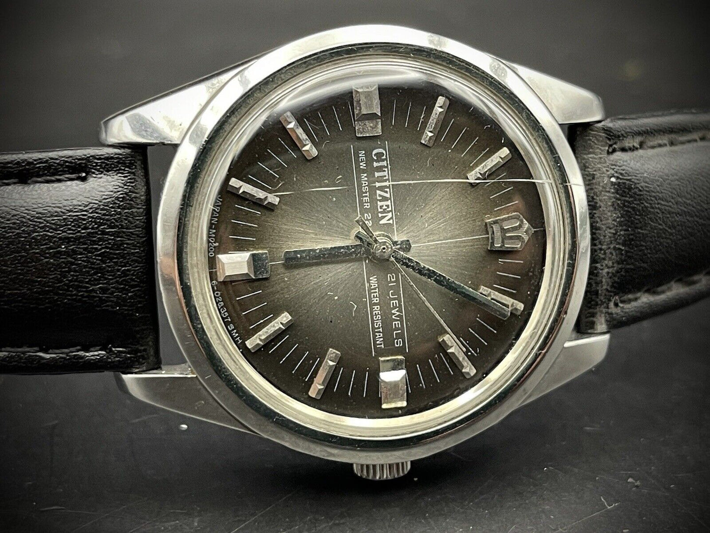 Vintage Citizen New Master 22 Automatic 35mm Gents Watch, Japan made - Grab A Watch Co