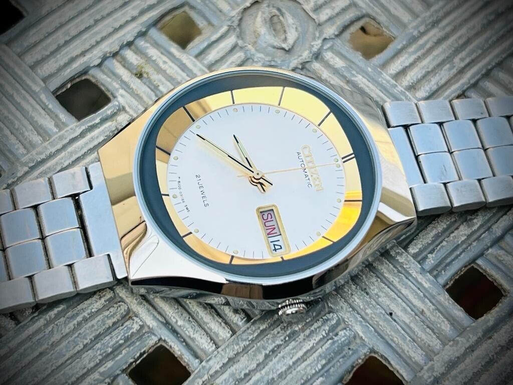 Vintage Citizen NOS 2/Tone Dial Automatic 21 Jewels 36mm 71-2159, Japan, Perfect - Grab A Watch Co