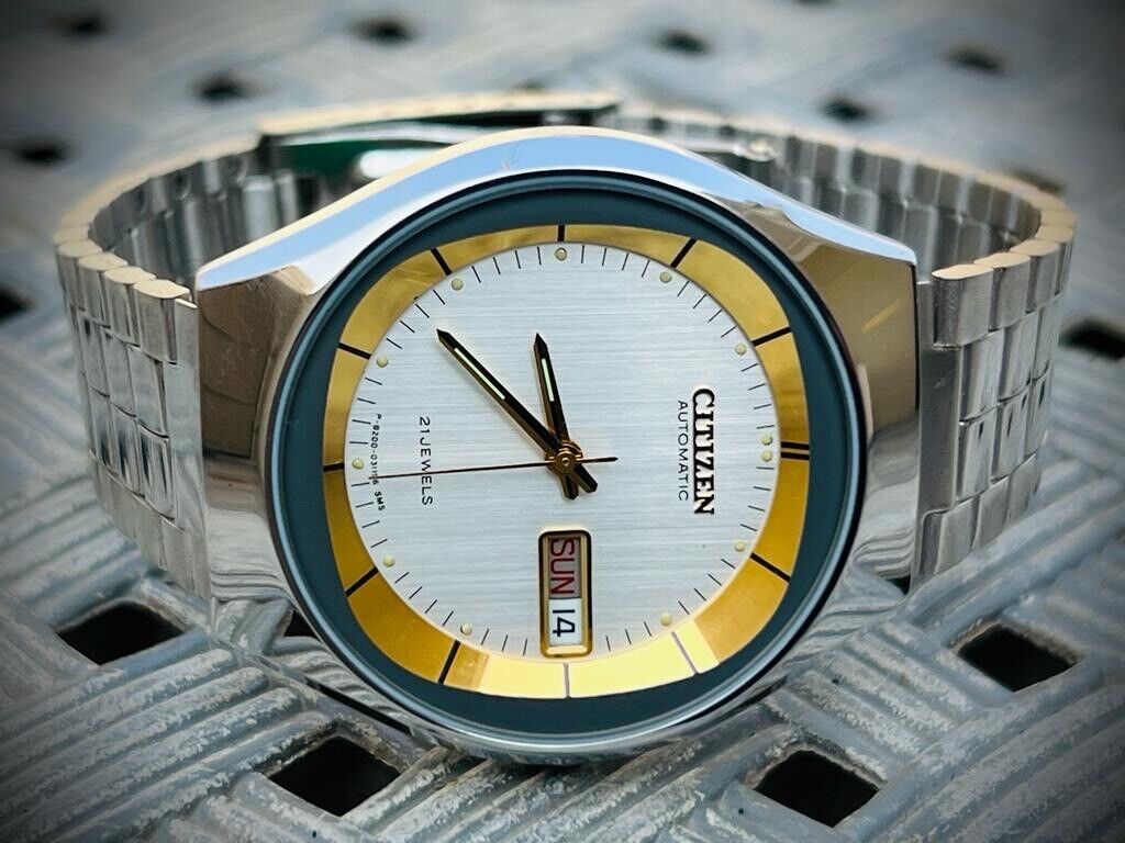 Vintage Citizen NOS 2/Tone Dial Automatic 21 Jewels 36mm 71-2159, Japan, Perfect - Grab A Watch Co