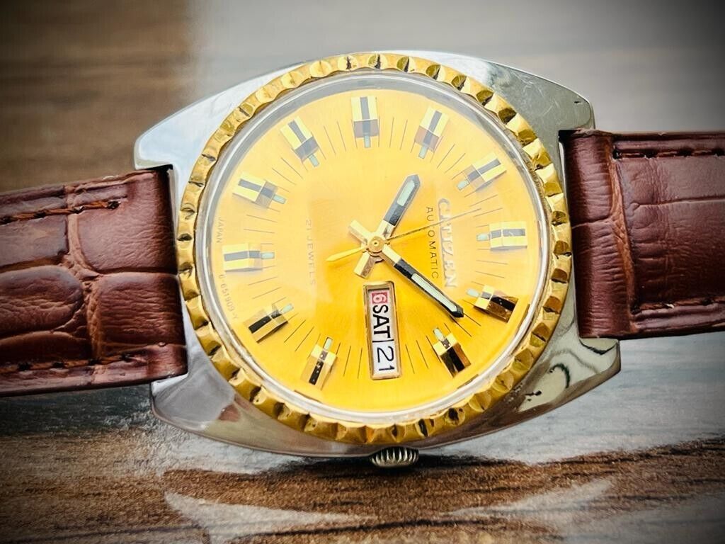 Vintage Citizen Stunning Dial Automatic Diamond Cut Glass Mens Watch, Perfect - Grab A Watch Co