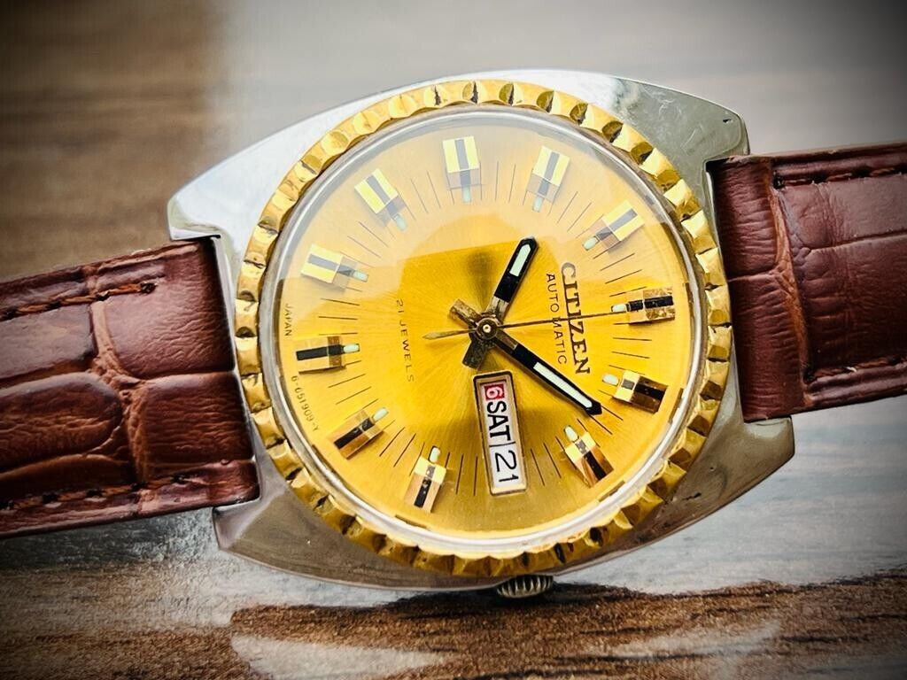 Vintage Citizen Stunning Dial Automatic Diamond Cut Glass Mens Watch, Perfect - Grab A Watch Co