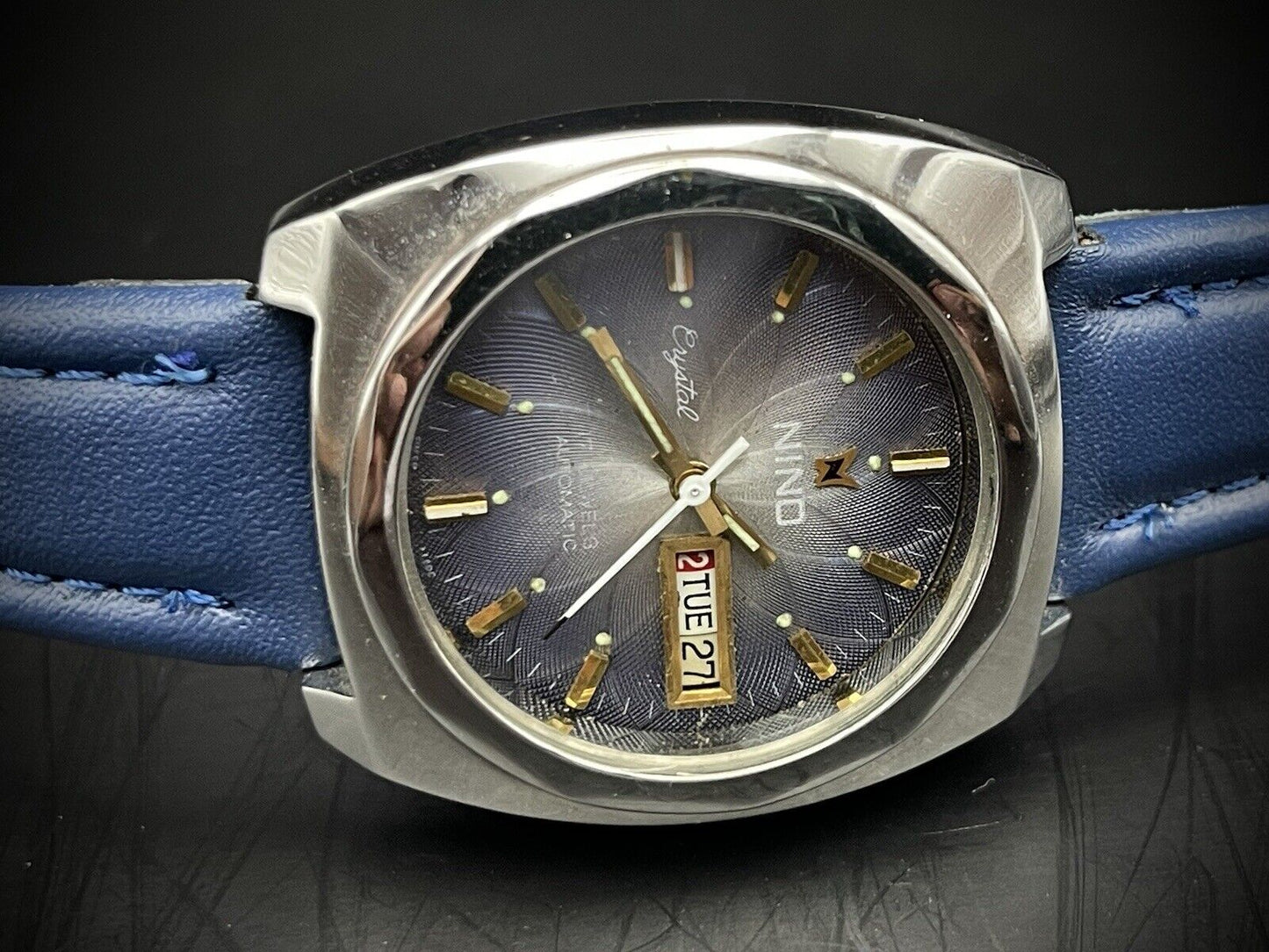Vintage Nino Unique Dial 37mm Gents Watch, Swiss made - Grab A Watch Co