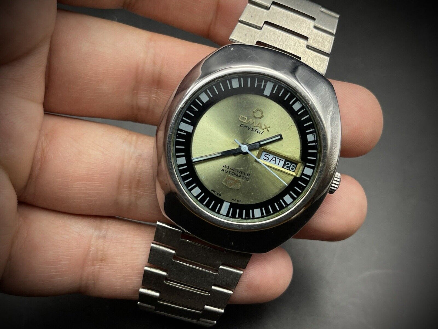 Vintage Omax 7 Crystal Automatic Alien UFO Green Dial Gents Watch, Swiss 38mm - Grab A Watch Co