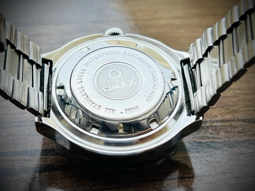 Vintage Omax 9 Crystal Automatic 40mm Gents Watch, Swiss Made - Grab A Watch Co