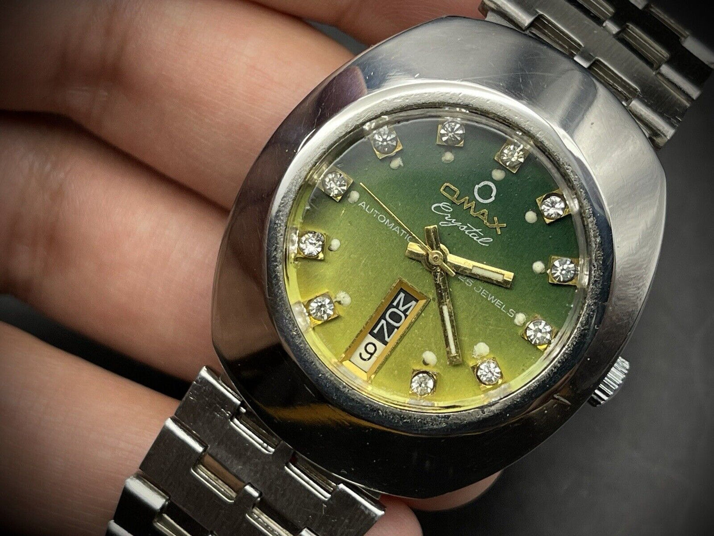 Vintage Omax Crystal 25 Jewels Automatic Green Diamond Dial 36mm Mens Watch - Grab A Watch Co