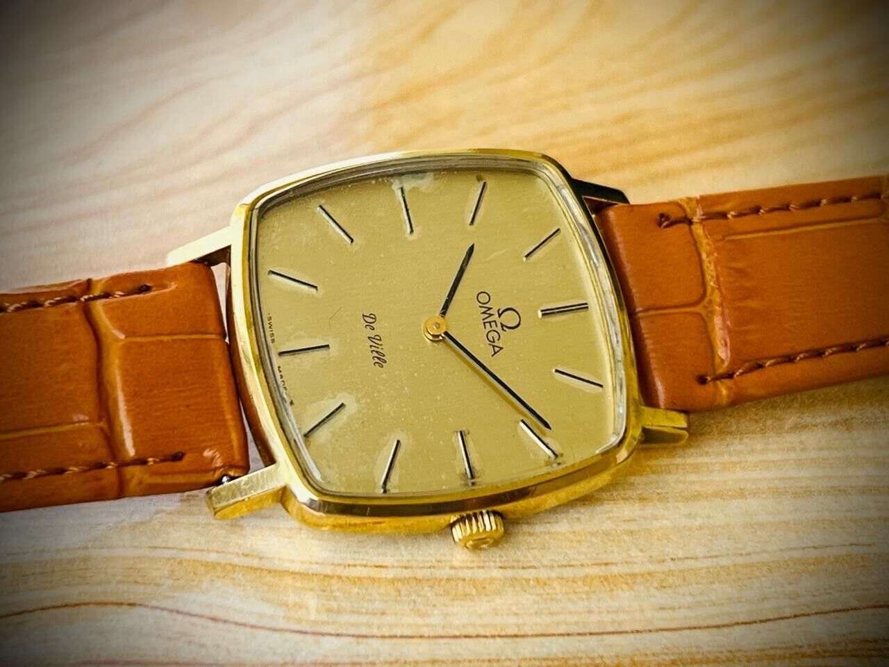 Vintage Omega De Ville Manual Wind Men’s Watch 32mm 111.0149 Cal.625 - Grab A Watch Co