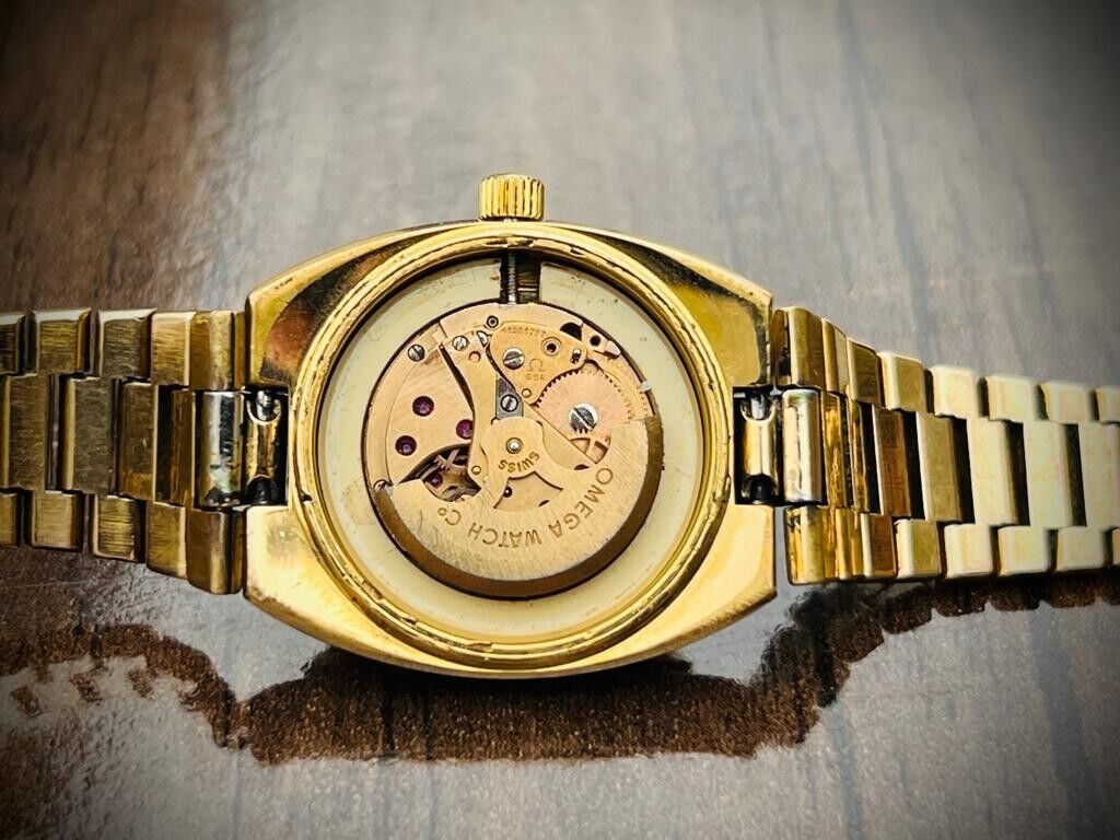 Vintage Omega Seamaster Ladies Automatic Swiss Watch 37mm 566.0088 Cal.684 - Grab A Watch Co