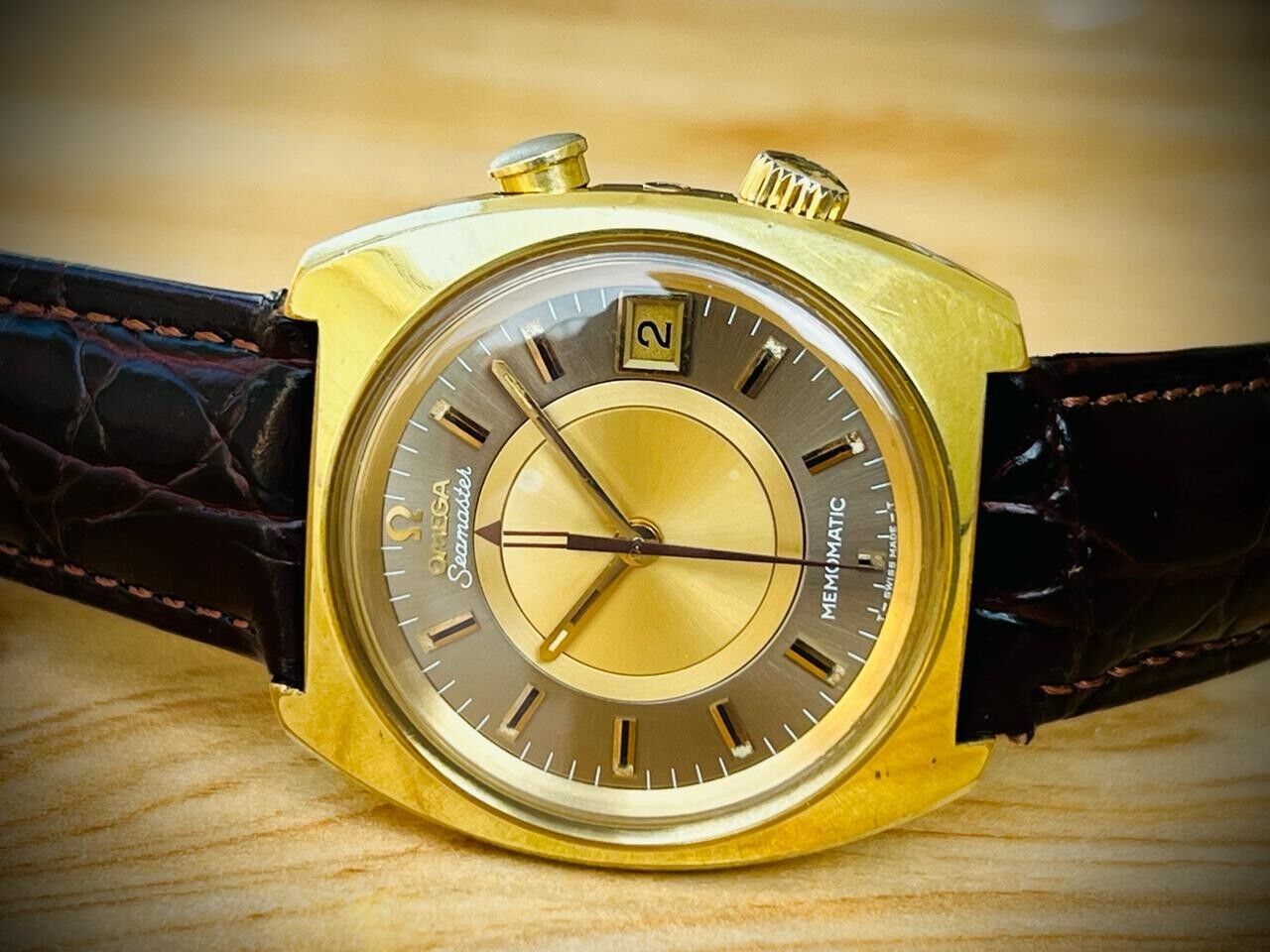 Vintage OMEGA SEAMASTER MEMOMATIC 40mm Mens Watch, Perfect - Grab A Watch Co