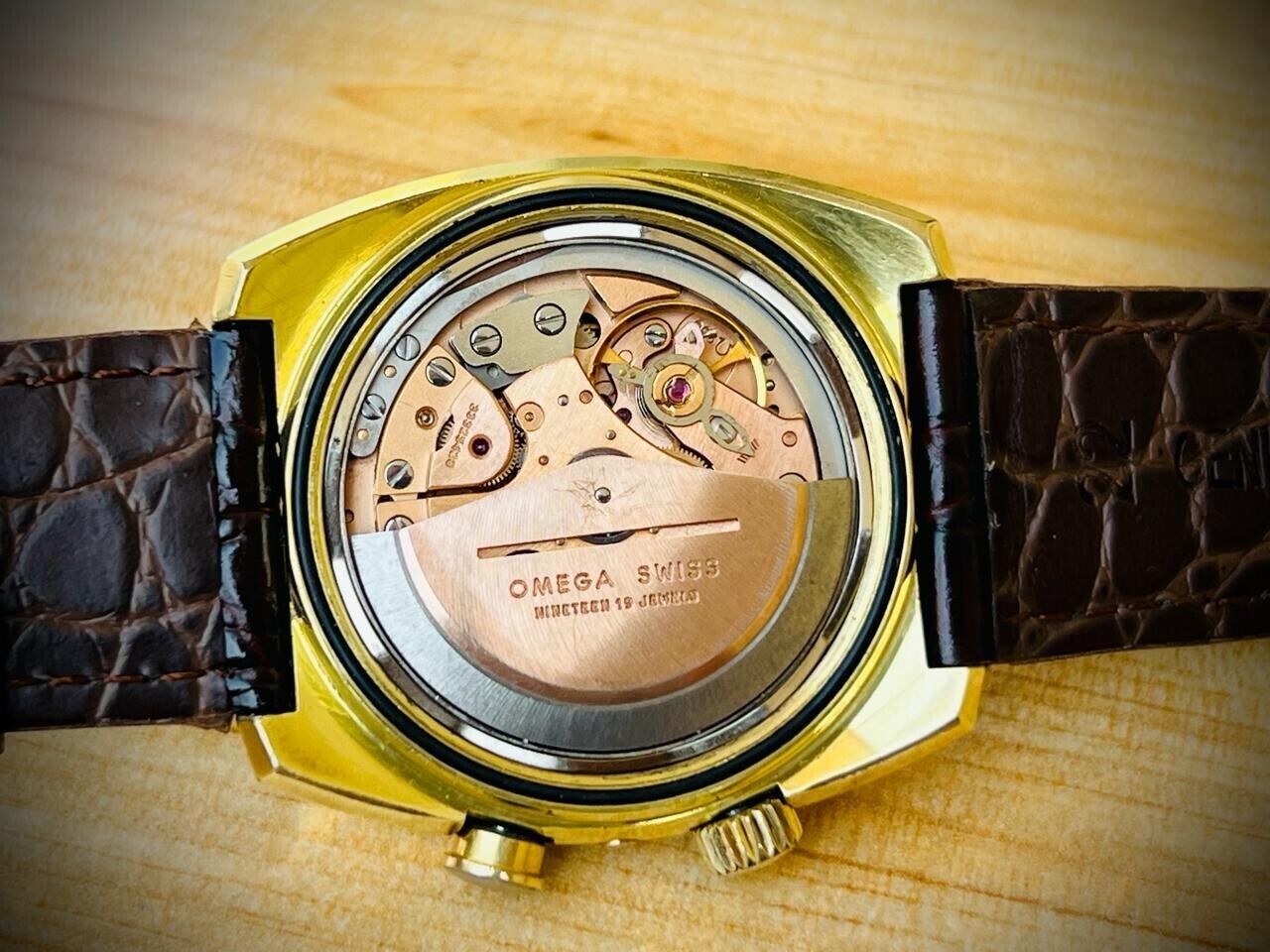 Vintage OMEGA SEAMASTER MEMOMATIC 40mm Mens Watch, Perfect - Grab A Watch Co