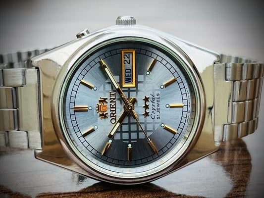 Vintage Orient 3 Star Crystal NOS 21 Jewels Blue Dial, Perfect Mens Watch 35mm - Grab A Watch Co