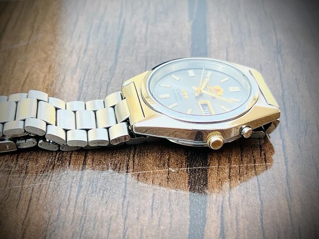 Vintage Orient 3 Star Crystal NOS 21 Jewels Grey Dial, Perfect Mens Watch 36mm - Grab A Watch Co