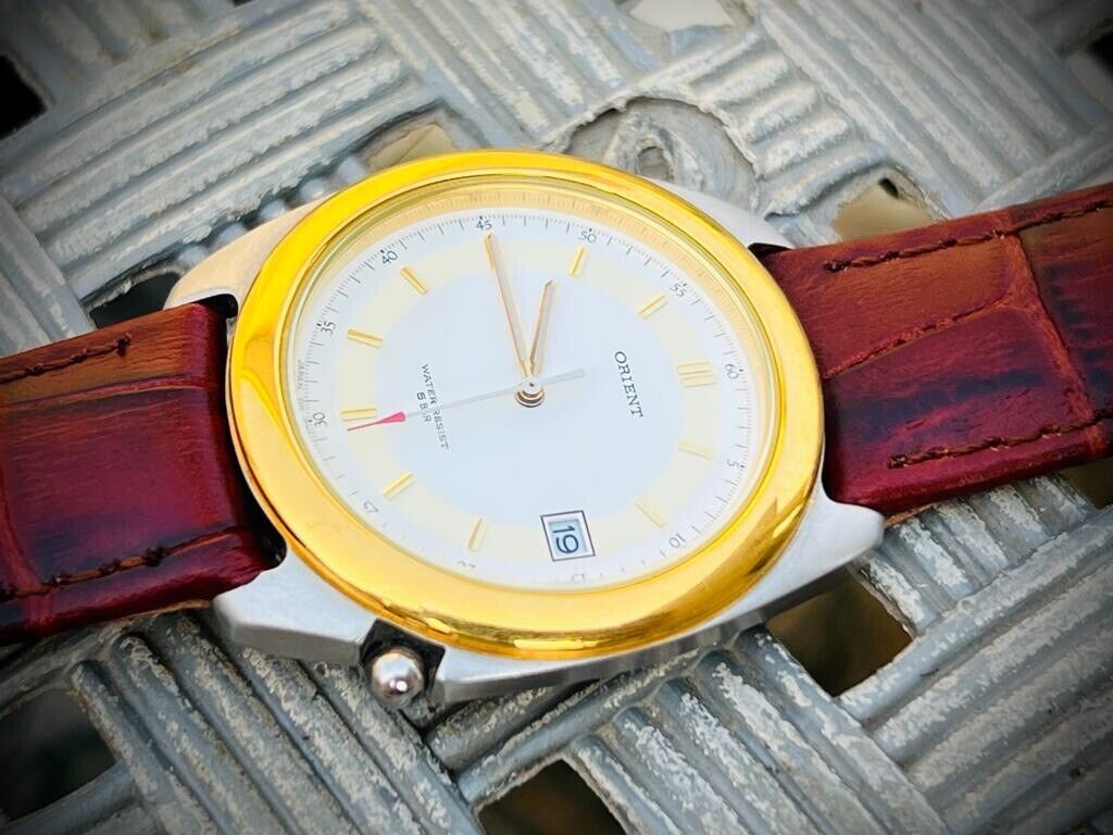 Vintage Orient 5 Bar 2/Tone Quartz Gents Watch, Japan Made 35mm - Grab A Watch Co