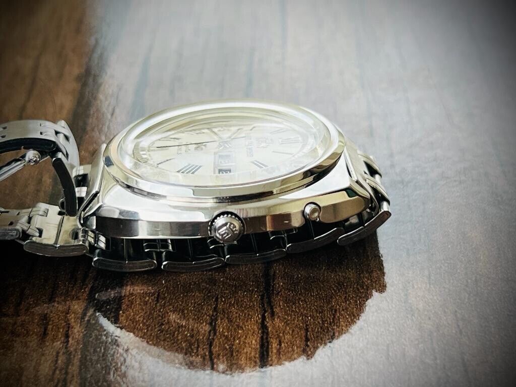 Vintage Orient AAA Deluxe DXO Automatic Beautiful Dial Mens Watch, Perfect 39mm - Grab A Watch Co