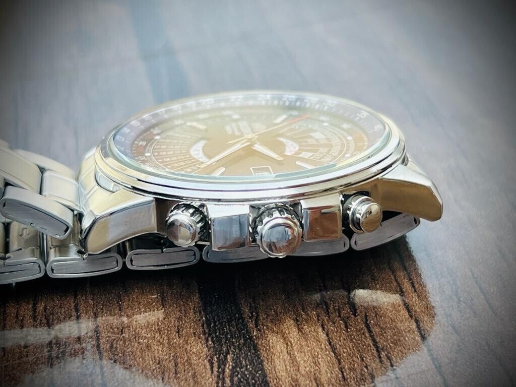 Vintage Orient Calendar 100m Automatic 45mm Mens Watch, Japan Made - Grab A Watch Co
