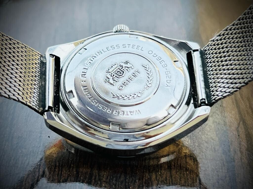 Vintage Orient Crystal Green Dial 37mm Shark Mesh Mens Watch, Perfect - Grab A Watch Co