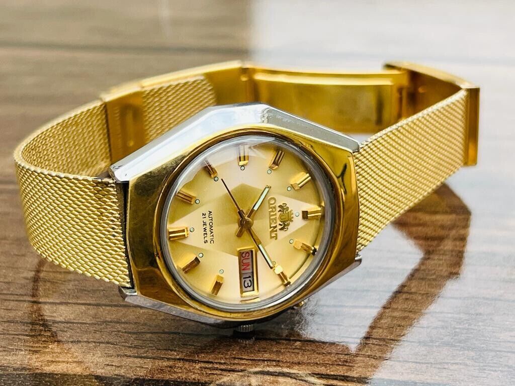 Vintage Orient Gold Plated Diamond Cut Sapphire Glass 21 Jewels Japan Made 38mm - Grab A Watch Co