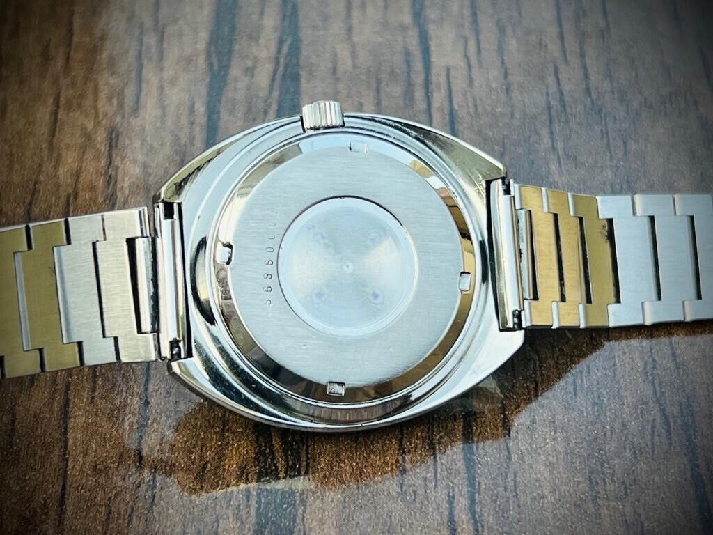 Vintage Rado MatterHorn NOS 39mm Automatic Gents Watch, Swiss Made - Grab A Watch Co